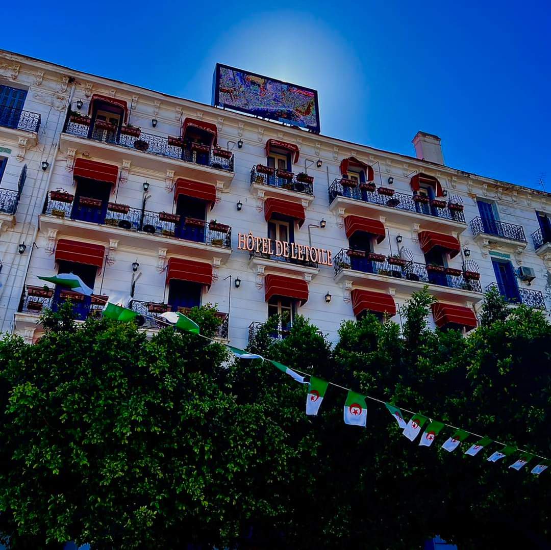 Façade Hôtel de l'Étoile